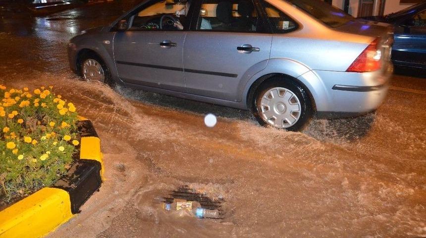 Kırıkkale&rsquo;de Beklenen Sağanak Etkili Oldu