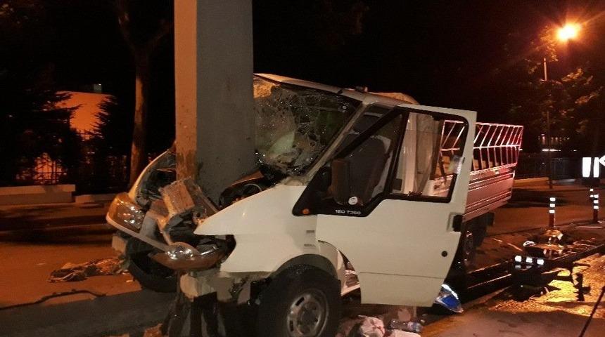 Başkent&rsquo;te Trafik Kazası: 3 Yaralı