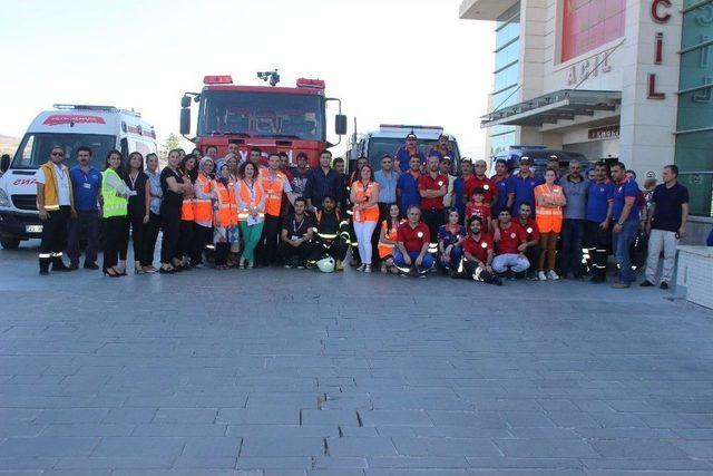 Elazığ’da Gerçeği Aratmayan Tatbikat