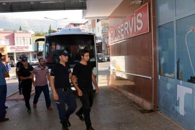 Kahramanmaraş'ta, 14 Fetö Şüphelisi Adliyeye Sevk Edildi