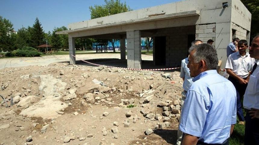 Başkan Büyükkılıç Sosyal Tesis İnşaatı Gezdi