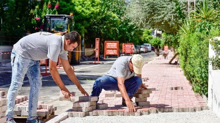 Fener&rsquo;de Kaldırım &Ccedil;alışmaları Başladı