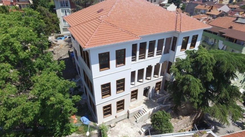 Portakal Hafız Konağı &Ouml;z&uuml;ne D&ouml;n&uuml;yor