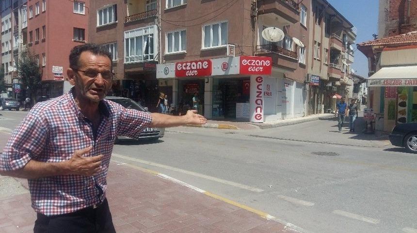 Kazalar Hem Esnafı Hem Vatandaşı &Ccedil;ileden &Ccedil;ıkarıyor