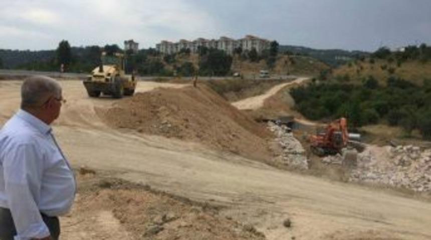 Şaphane&rsquo;de Y&uuml;r&uuml;y&uuml;ş Yolu Ve Kavşak &Ccedil;alışmaları