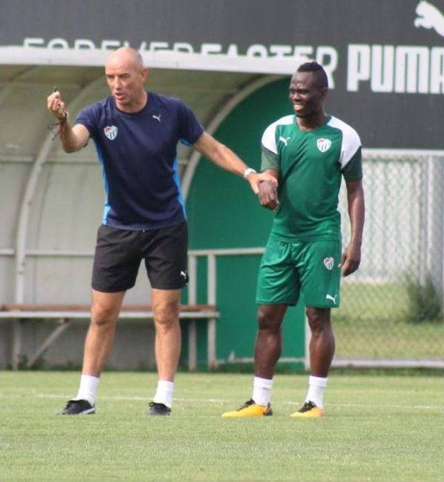 Bursaspor Yeni Sezon Hazırlıklarını Sürdürüyor