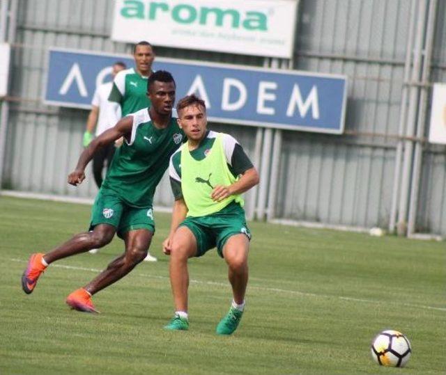 Bursaspor Yeni Sezon Hazırlıklarını Sürdürüyor