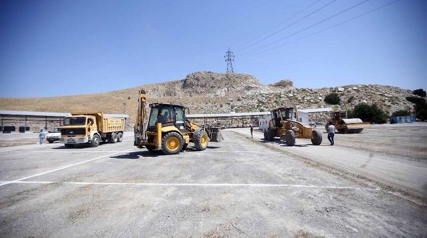 Yakacık&rsquo;ta Hummalı &Ccedil;alışma