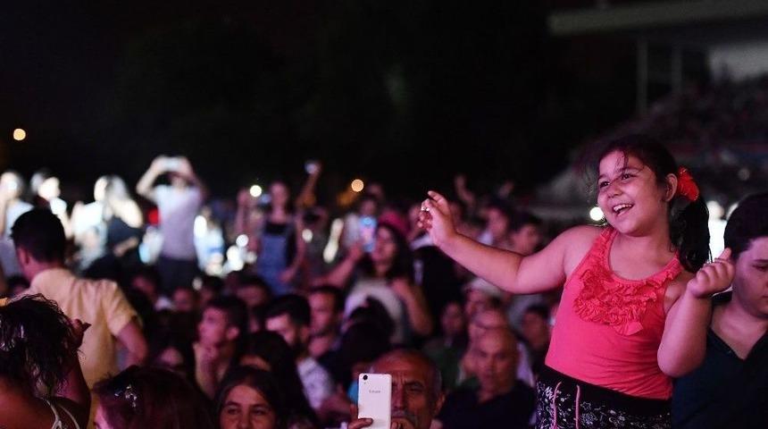 Festival&rsquo;de "angara" Gecesi