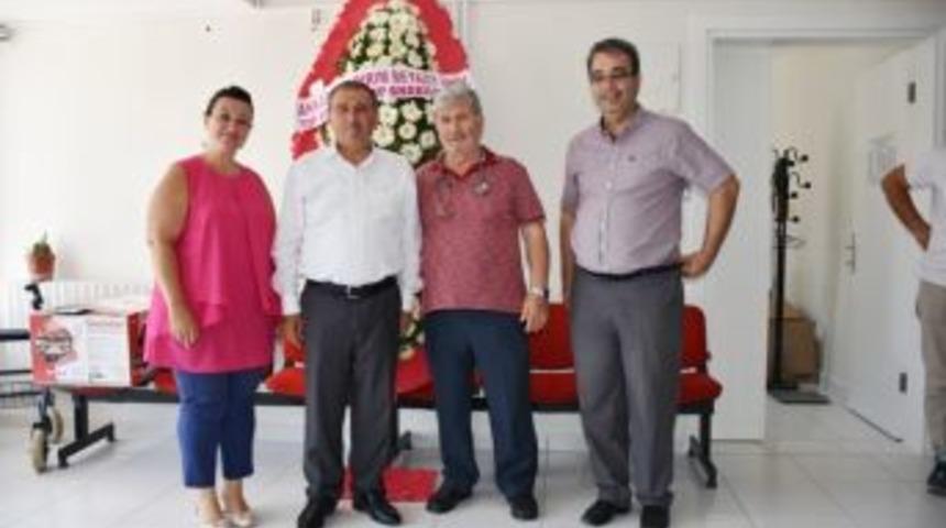 Bigadi&ccedil;&rsquo;te Başkan Avcu Aile Hekimlerini Ziyaret Etti