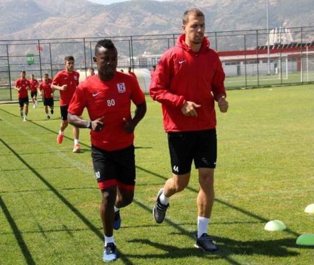 Balıkesirspor'da Önce Savunma