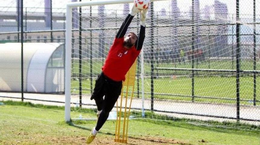 Manisaspor'da Emrullah Ve Perovic Güven Verdi