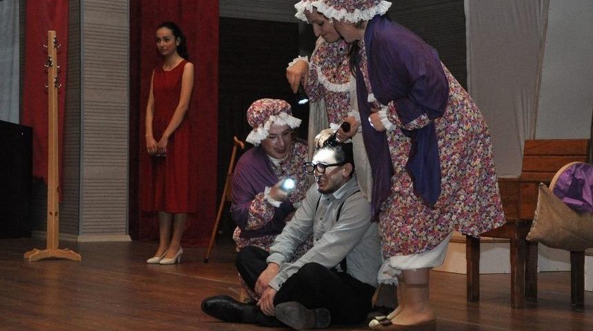 Toroslar&rsquo;da Oyunculuk Sınıfı A&ccedil;ılıyor