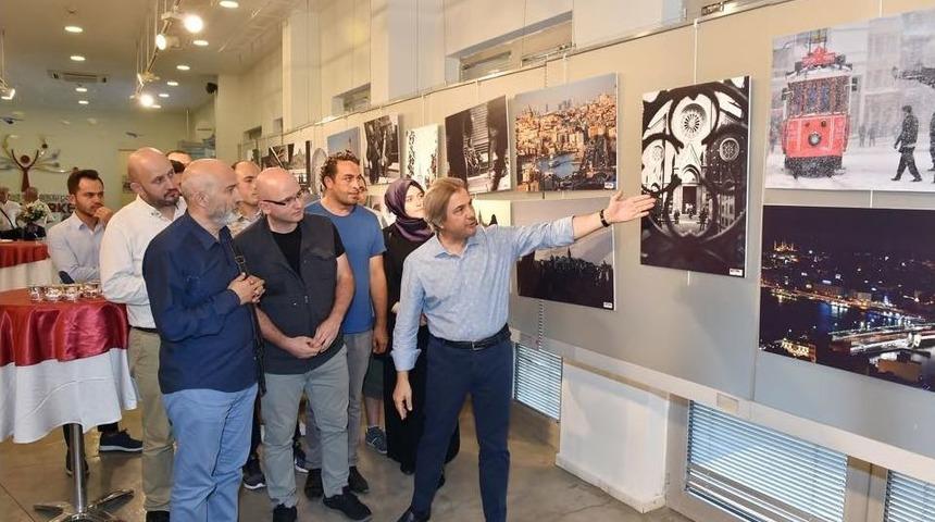 Kursiyerlerin G&ouml;z&uuml;nden &rsquo;beyoğlu Fotoğraf Sergisi&rsquo; A&ccedil;ıldı