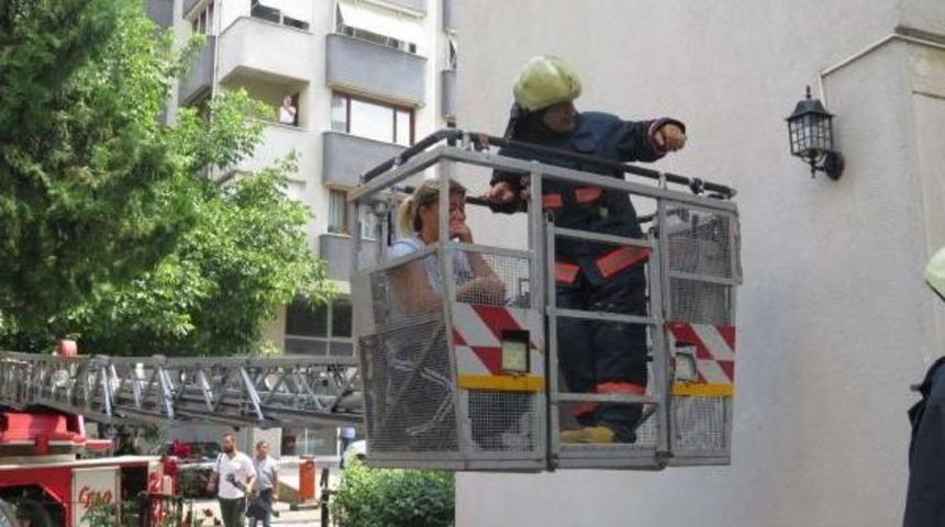 Kadık&ouml;y'de Korkutan Yangın