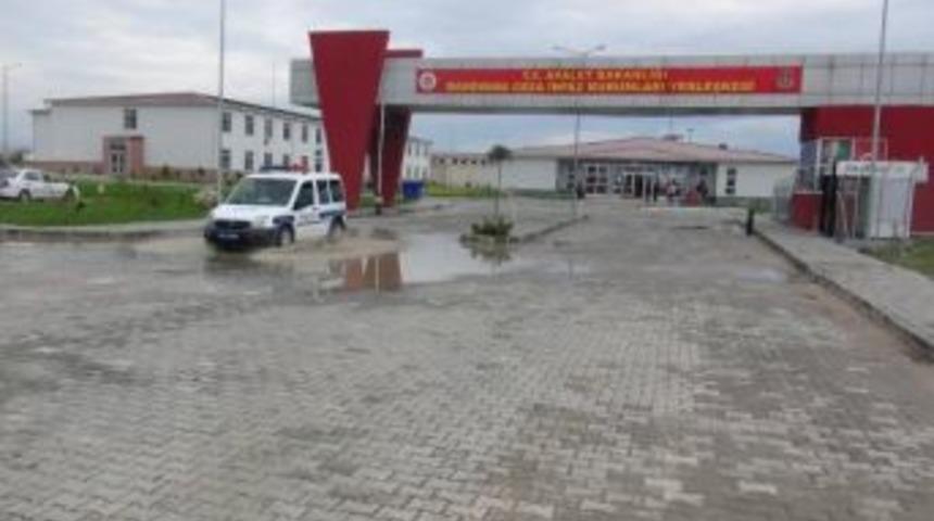 Bandırma Cezaevi&rsquo;Nde 7 H&uuml;k&uuml;ml&uuml; Gıdadan Zehirlendi