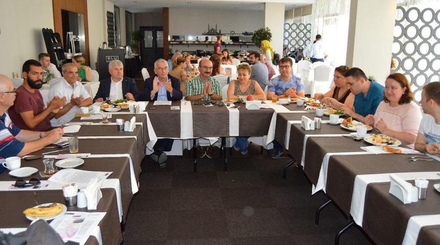 &lsquo;tatlı Hayat&rsquo; 143 Proje Arasında İlk 16&rsquo;ya Girdi