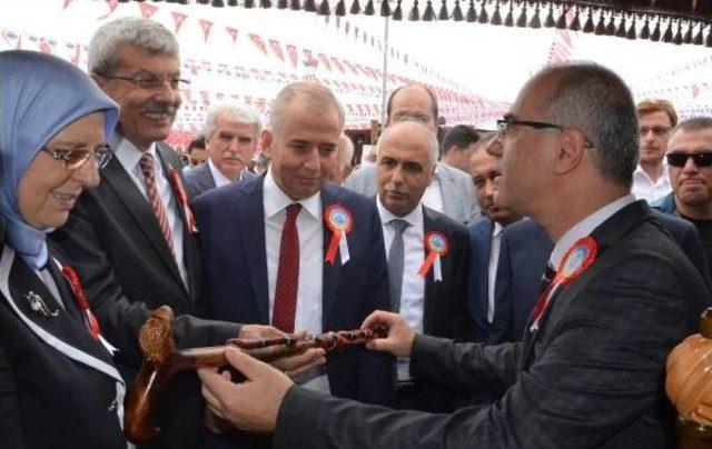 Tutuklu Ve Hükümlülerin Eserleri Fuarda Satışa Çıktı