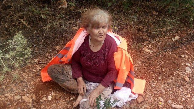 Kaybolan Yaşlı Kadını Drone İle Aradılar