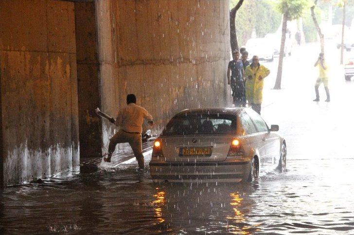 Konya’da Kısa Süreli Yağış Etkili Oldu G5