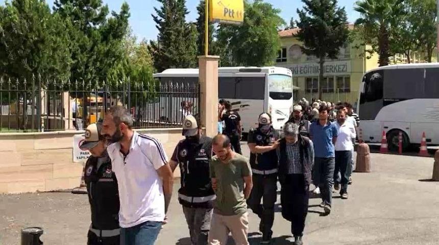 Fetö Operasyonunda 15 Kişi Tutuklandı