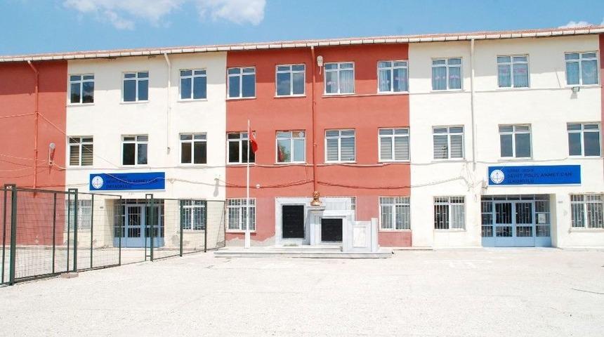 Şehit Polisin İsmi Okulda Yaşatılacak