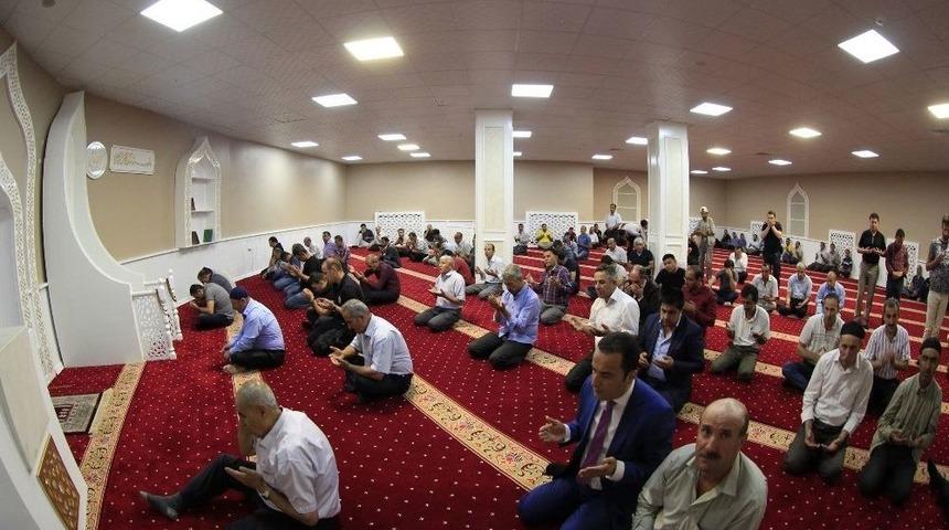 Van B&uuml;y&uuml;kşehir Belediyesi Camisine Kavuştu