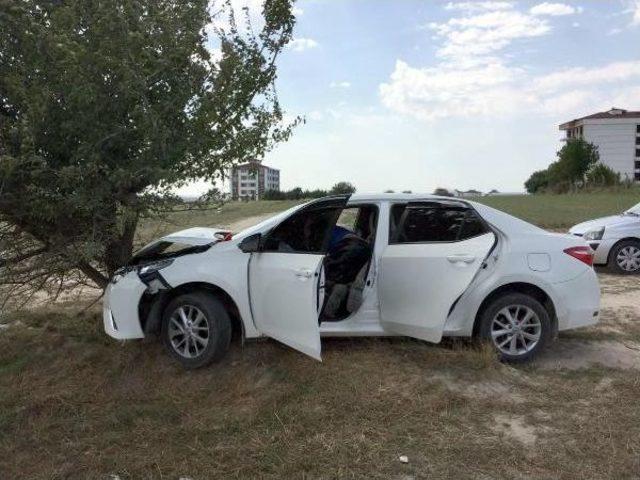 Bonzai Kullanıp, Kaza Yapan Sürücü Polise Yalvardı