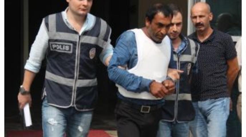 Tavuk Tartışmasında Oğlunu &Ouml;ld&uuml;ren Baba Tutuklandı