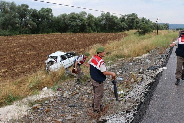 Kütahya’da Otomobil İle Tır Çarpıştı: 1 Ölü, 4 Yaralı