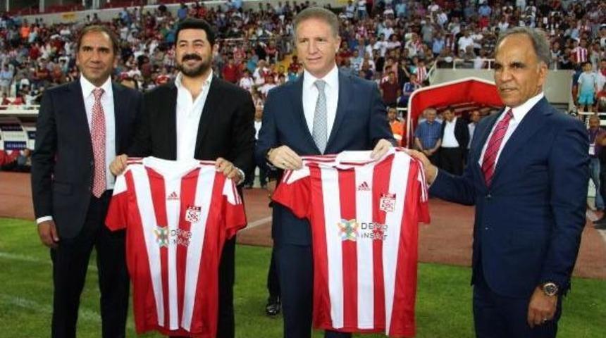 Sivasspor Sezonu A&ccedil;tı