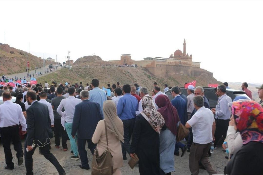 Bakan Kurtulmuş Ve Kaya, İshak Paşa Sarayı&rsquo;nda İnceleme Yaptı