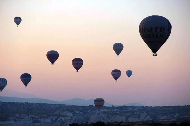 (özel Haber) 150 Bin Turist Kapadokya’yı Gökyüzünden İzledi