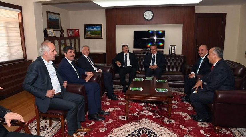 Bakan Eroğlu&rsquo;ndan Serinleten Haber