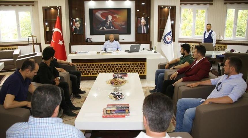 Başkan &Ccedil;alışkan: &ldquo;bu G&uuml;zel Vatanımızı &Uuml;&ccedil; Beş Soysuza Asla Bırakmayız&rdquo;