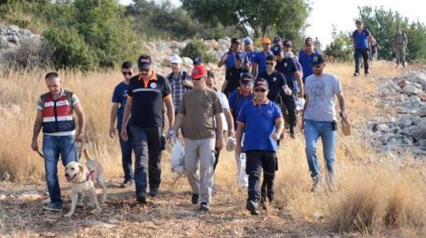 Hollanda, Kayıp Joey Hoffman I&ccedil;in &Ouml;zel Ekip G&ouml;revlendirdi