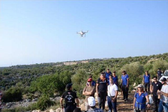 Kayıp Hollandalı, 2 Drone'lu 80 Kişilik Ekiple Dağ Taş Aranıyor