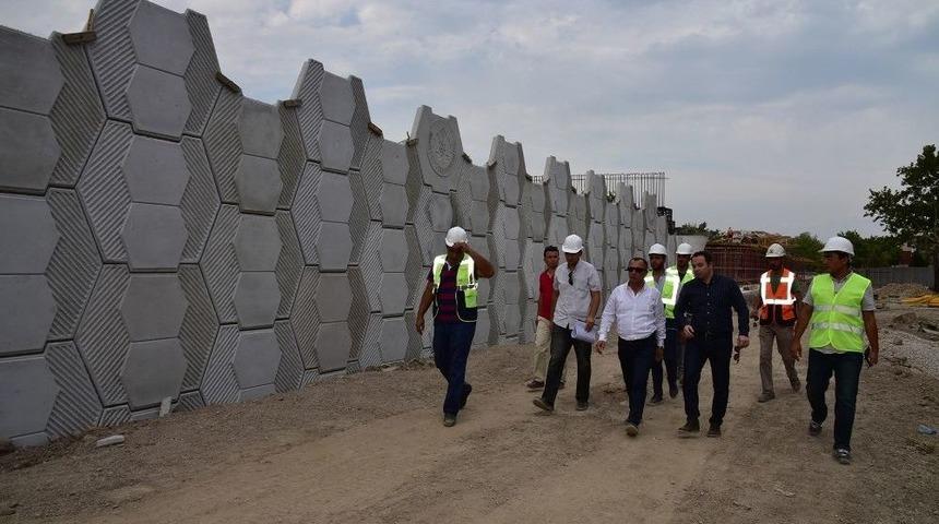 Öğretmenevi Kavşağında Çalışmalar Hızla İlerliyor