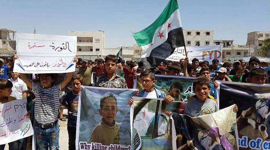 Suriye’de Pyd/pkk İşgaline Bölge Halkından Büyük Tepki