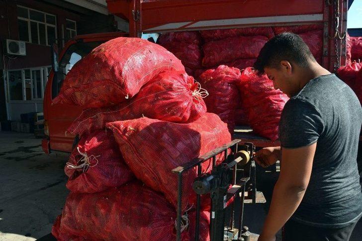 Adana’da Sezonun İlk Salçalık Biber Satışlarına Başlandı G2