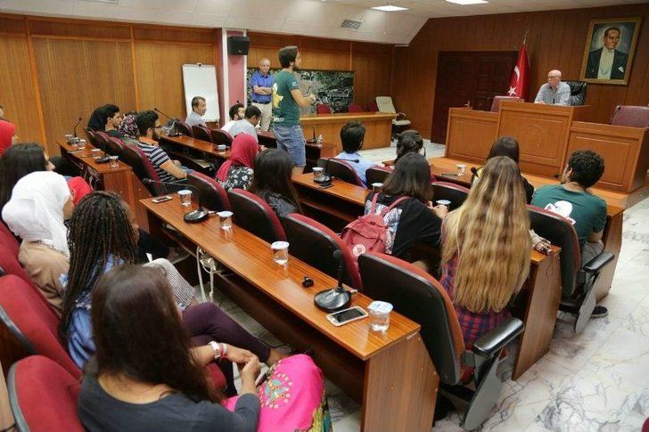 Aıesec Öğrencilerinden Başkan Kurt’a Ziyaret G5