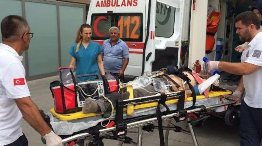 Evinde Tabancayla Intihara Kalkıştı