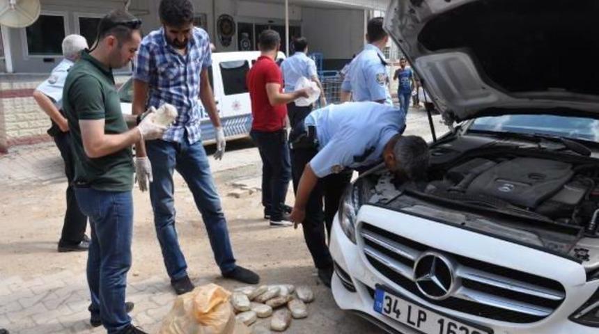 Otomobilde 36 Kilo Esrara 3 G&ouml;zaltı