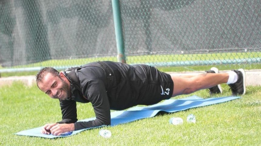 Eskişehirspor Yeni Sezon İ&ccedil;in &Ccedil;alışmalarını S&uuml;rd&uuml;r&uuml;yor