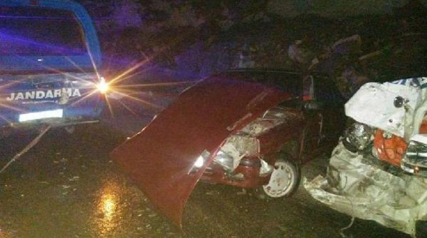 Denizli'de Midib&uuml;s Devrildi; 1 &Ouml;l&uuml;, 1 Yaralı (2)