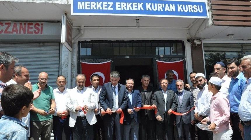 Doğubayazıt&rsquo;ta Seyyid Abdurrahim Arvasi Hazretleri İlim Ve İrfan Merkezi A&ccedil;ıldı