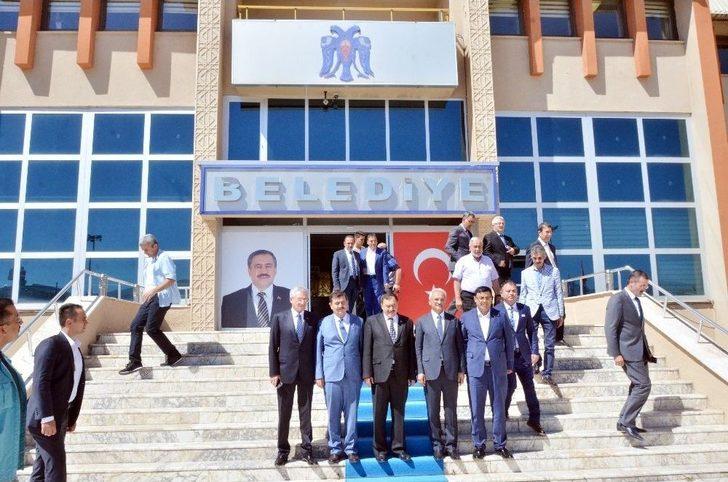 Bakan Eroğlu: “baba Oğluna Böyle İmkan Vermez” G3