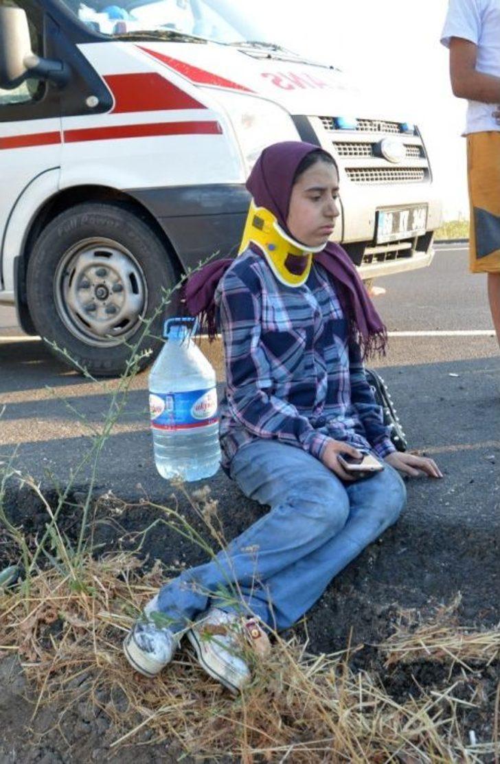 Kazada Yaralanan Annenin Feryadı: "ne Olur Yavrularımın Bir Sesini Duyayım" G3