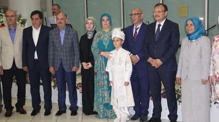 Başbakan Yardımcısı &Ccedil;avuşoğlu, S&uuml;nnet T&ouml;renine Katıldı