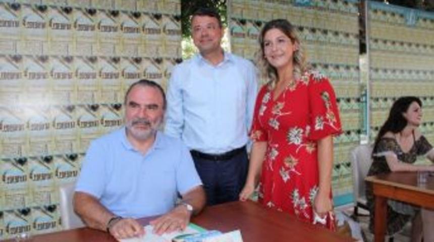 Silifkeliler, Nedim İnce&rsquo;yi Edebiyat Festivali&rsquo;nde Ağırladı